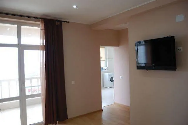 La Cer Konukevi Köstence