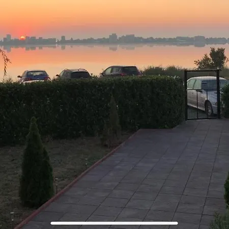 La Cer Гостевой дом Констанца