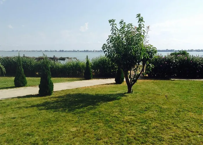 La Cer Гостевой дом Констанца